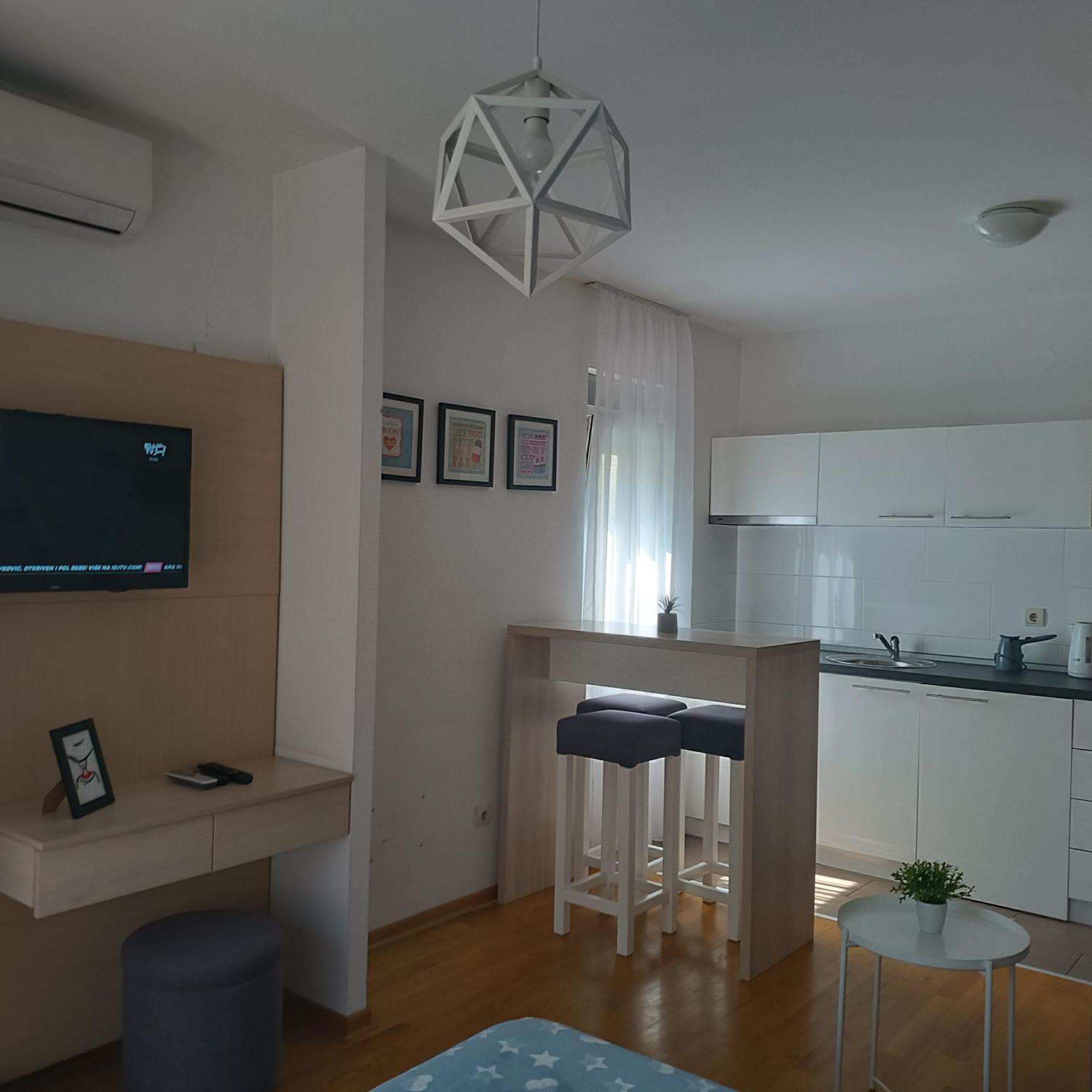 Apartments Karamarkovic Vrnjacka Banja Phòng bức ảnh